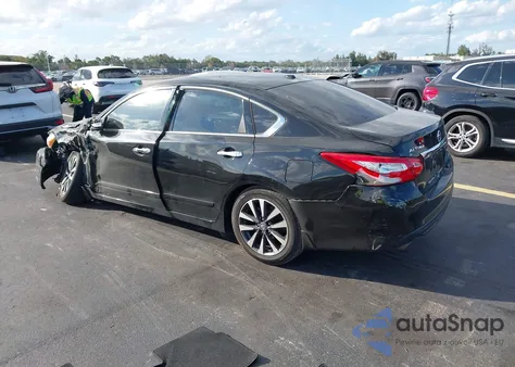 2016 Nissan Altima 2.5 Sv z USA, uszkodzony, nr VIN 1N4AL3AP8GC123603